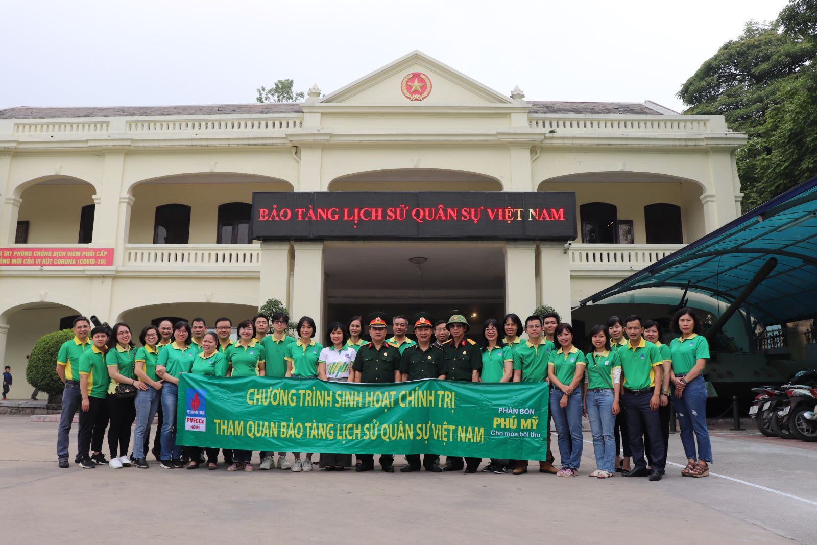 Chi Hội Cựu chiến binh PVFCCo North tổ chức hoạt động chào mừng 76 năm Ngày thành lập Quân đội nhân dân Việt Nam