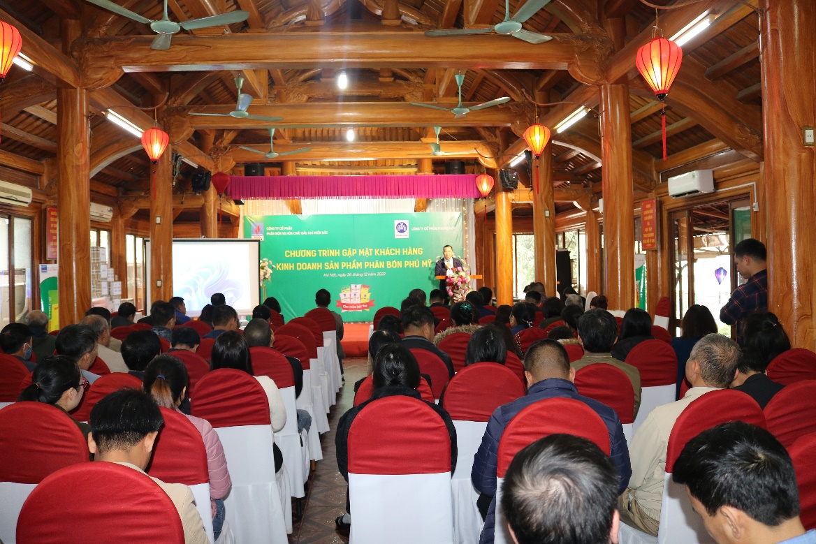 PMB phối hợp với các Nhà phân phối  tổ chức chuỗi chương trình “Gặp mặt khách hàng kinh doanh sản phẩm phân bón Phú Mỹ” tại Hà Nội và Hòa Bình