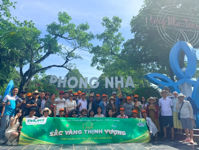 TCT Phân bón và Hóa chất Dầu khí - CTCP phối hợp cùng PVFCCo-PMB tổ chức thành công chương trình tham quan, du lịch tại Quảng Trị cho các khách hàng Hội viên Vàng thuộc chương trình “NPK Phú Mỹ - Triệu tấn gắn kết - Cho mùa bội thu” từ 23-26/6/2026