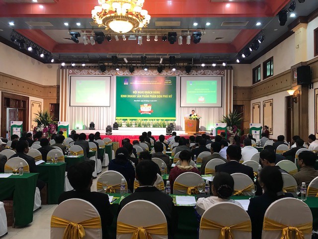 Công ty Cổ phần Phân bón và Hóa chất Dầu khí miền Bắc (PVFCCo North) kết hợp với Công ty TNHH VTNN Cường Liên tổ chức “Hội nghị khách hàng kinh doanh sản phẩm phân bón Phú Mỹ” tại thành phố Nam Định