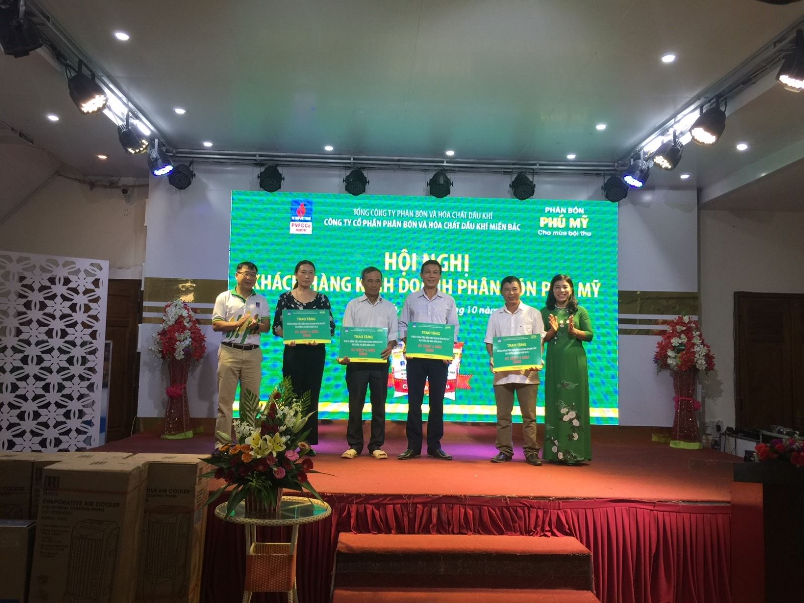 PVFCCo North tổ chức gặp mặt khách hàng kinh doanh phân bón Phú Mỹ tại Quảng Bình và Hà Tĩnh.