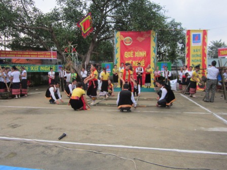 Chương trình “ Quê Mình xứ Nghệ” số 09 tại xã Môn Sơn, huyện Con Cuông, tỉnh Nghệ An.