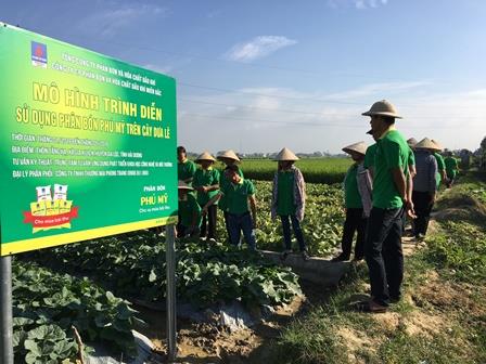 Hội thảo tổng kết mô hình trình diễn sử dụng phân bón Phú Mỹ trên cây lúa vụ Chiêm Xuân năm 2016 tại xã Kiến Quốc, huyện Ninh Giang, tỉnh Hải Dương