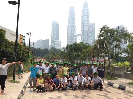 PVFCCo North phối hợp cùng PVFCCo tổ chức chuyến tham quan và làm việc tại Malaysia cho khách hàng cấp 2 tiêu biểu khu vực miền Bắc.